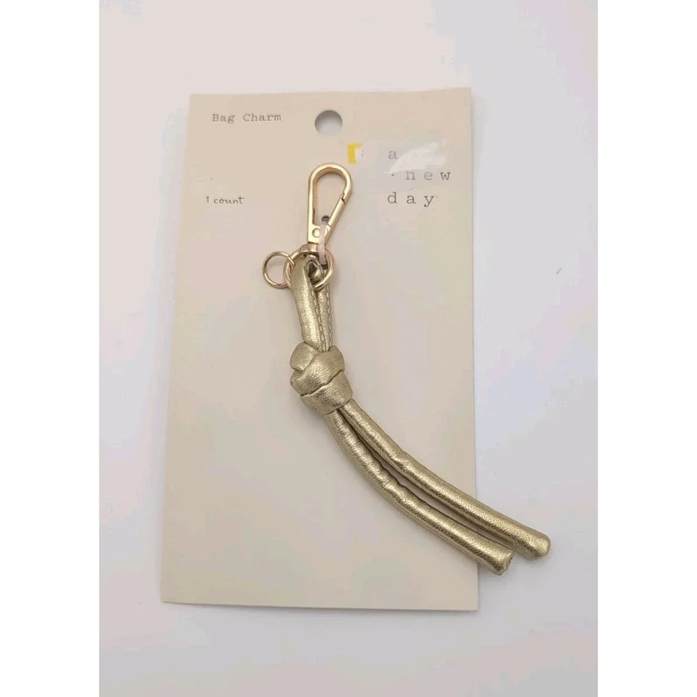 A New Day Bag Charm / Key Chain / Zipper Pull Gold Knot NWT 6